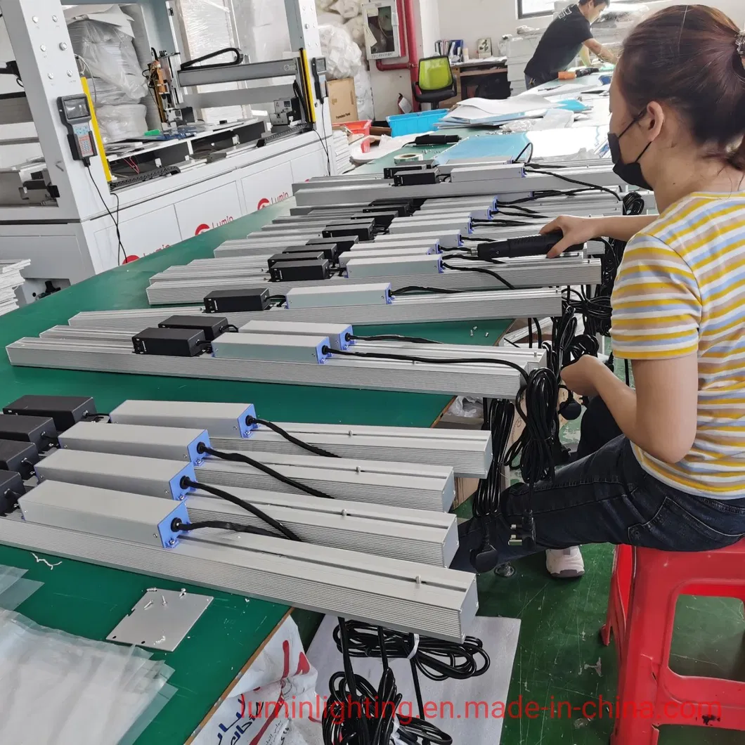 100W Samsung Lm301b Lm301h Rl14 Port Dimmable Driver High Ppfd LED Grow Light