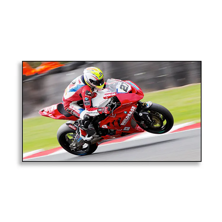 How Can Businesses Benefit from a Splicing LCD Video Wall?