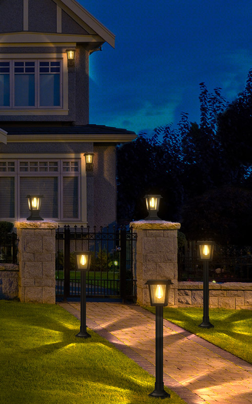 How Does a Solar Garden Light Transform Outdoor Spaces with Efficient and Reliable Illumination?
