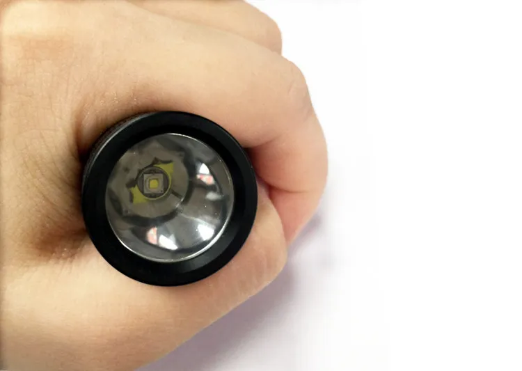 High Power Aluminum Alloy CREE 5W Q5 LED Flashlight
